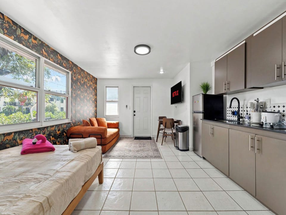 Casa Sol – Little Havana Retreat