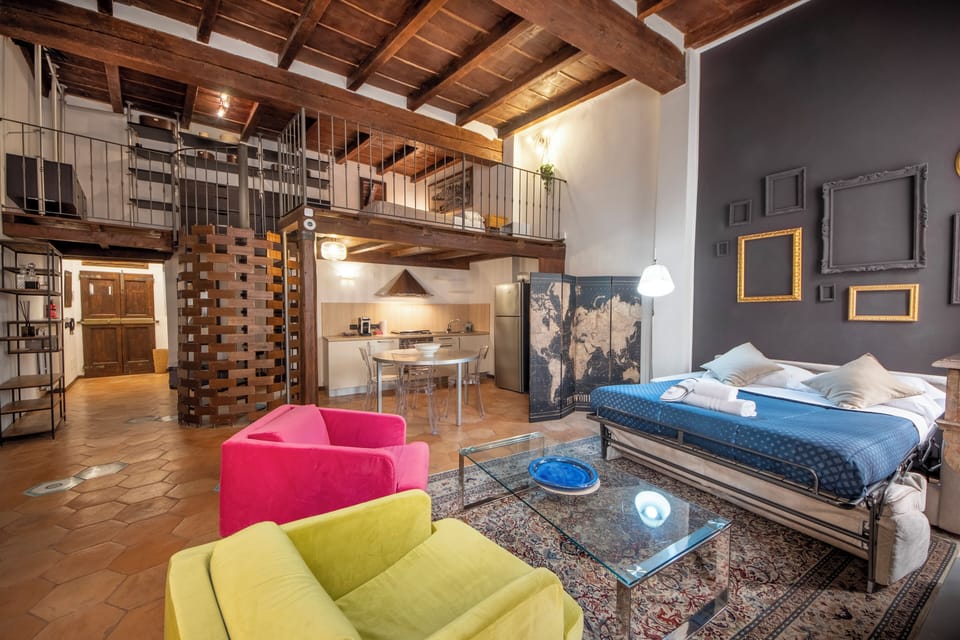 Apartment | Living area | Flat-screen TV