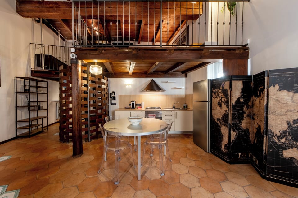 Apartment | Living area | Flat-screen TV