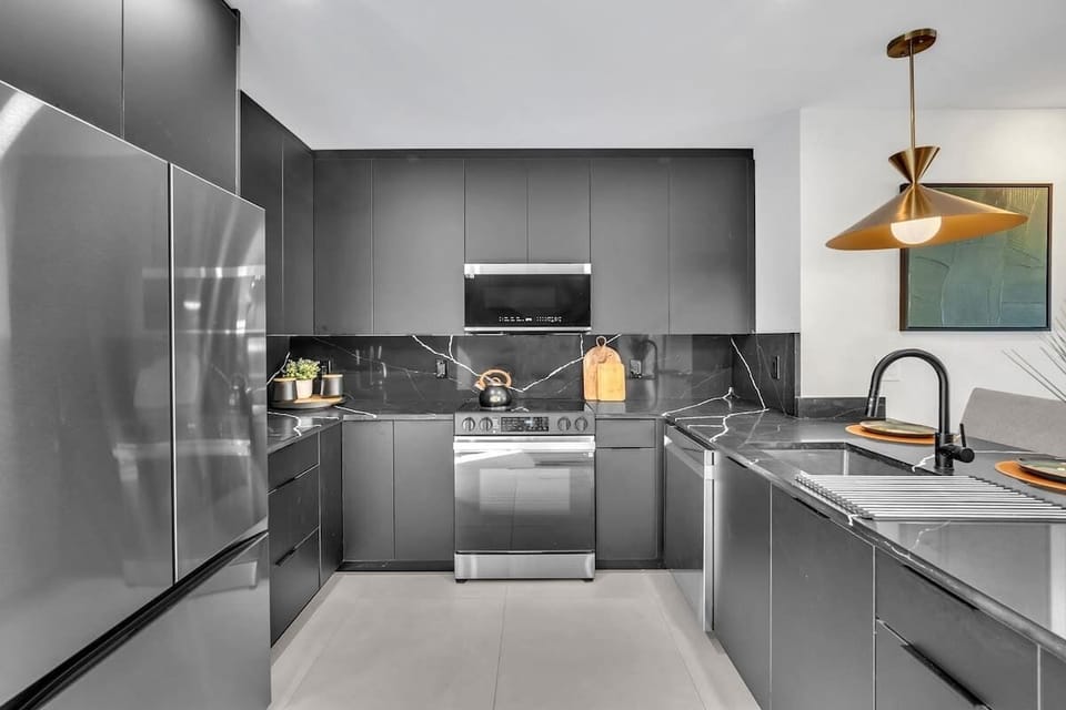 Your fully equipped kitchen is ready for a fun and delicious cooking experience during your stay!