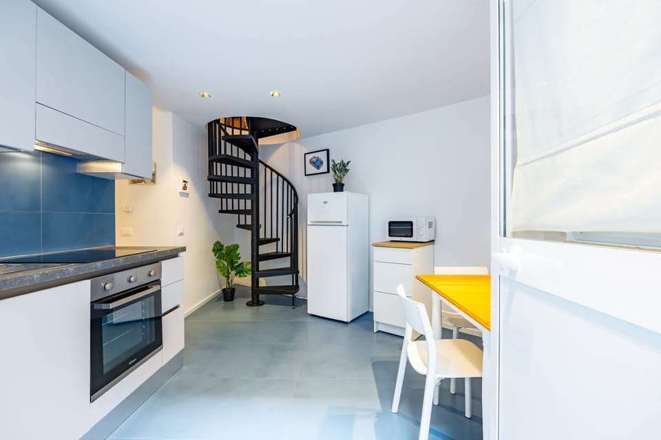 Apartment (1 Bedroom) | Interior