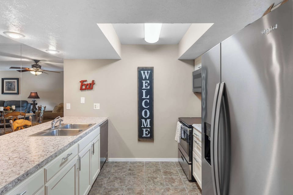 The open kitchen is well equipped for an unforgettable getaway​
