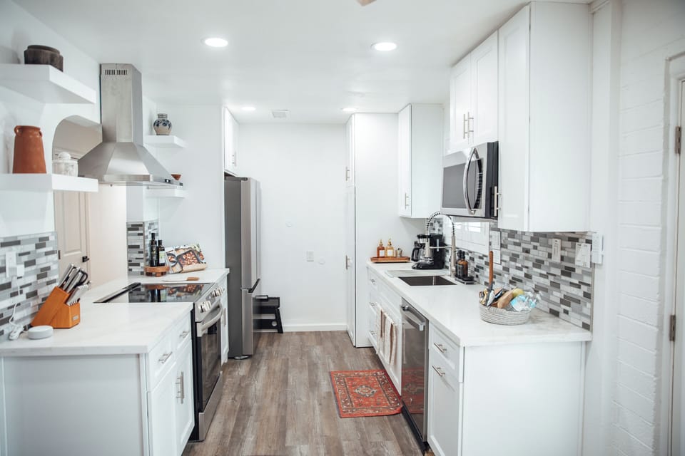 Fully stocked kitchen with everything you need to enjoy a delicious meal