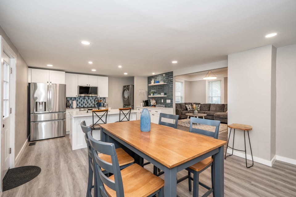 Make mealtime memories together at the dining table, seating 4​