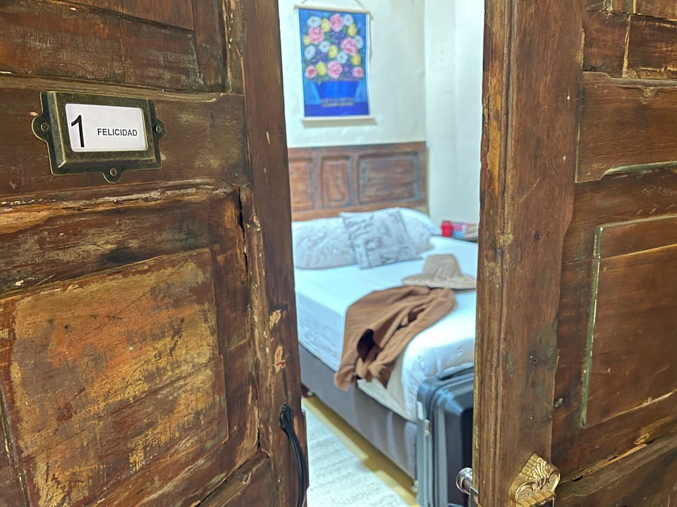 Comfort Room | Desk, laptop workspace, iron/ironing board, free WiFi