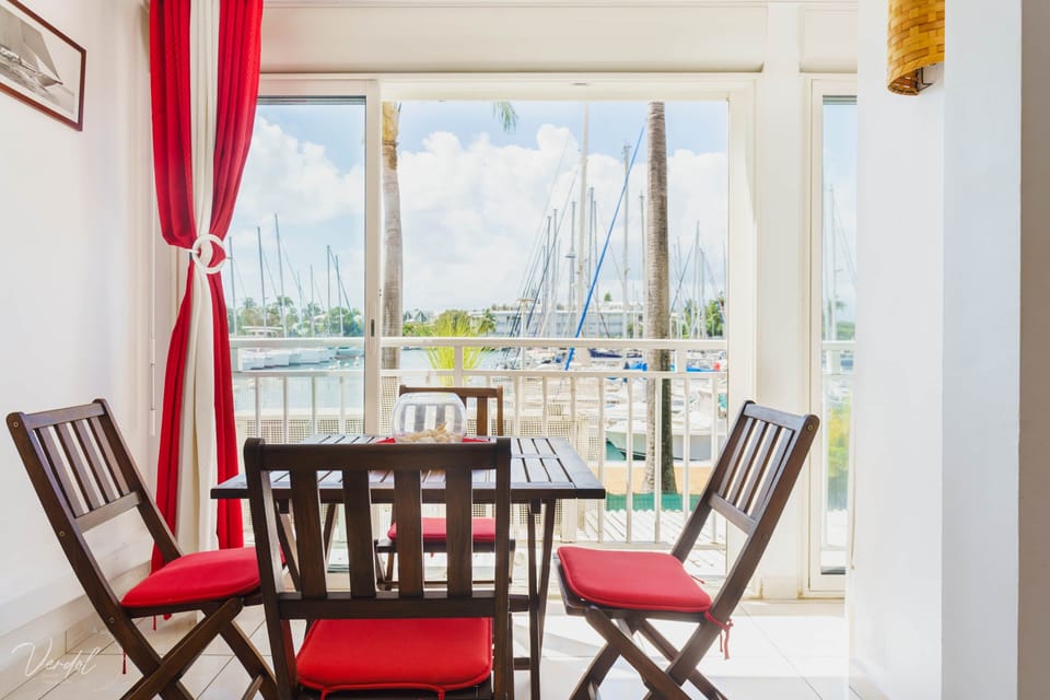 Gwadinina – Tropik Home 