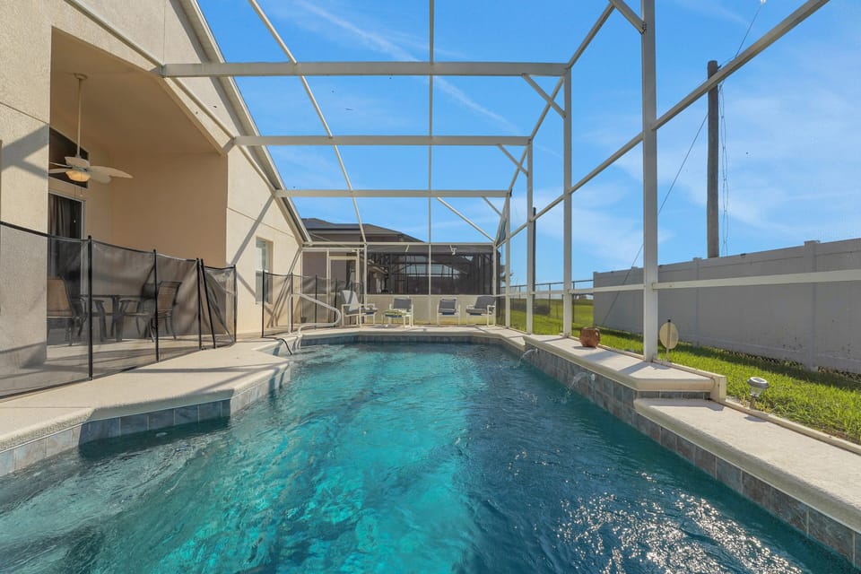 Pool, Water, Swimming Pool, Chair, Furniture