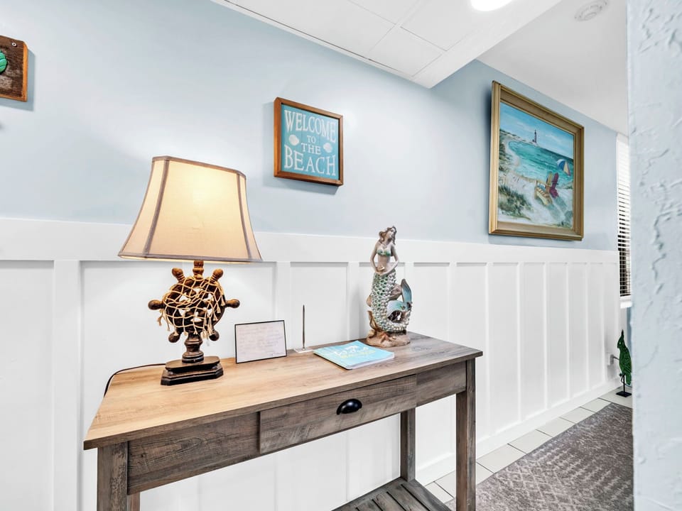 Entry way