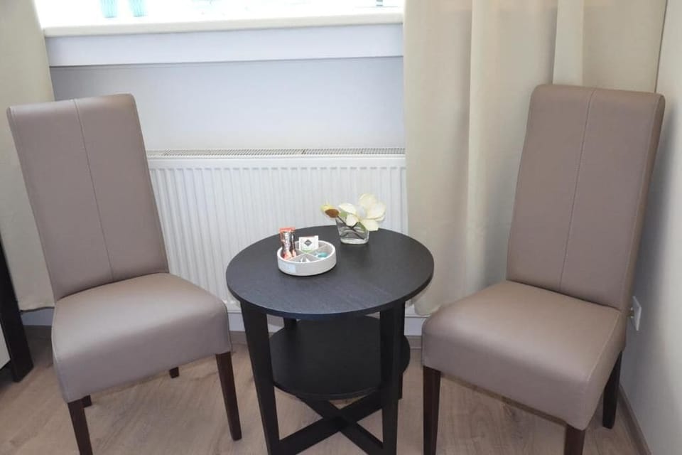 Triple Room | Dining
