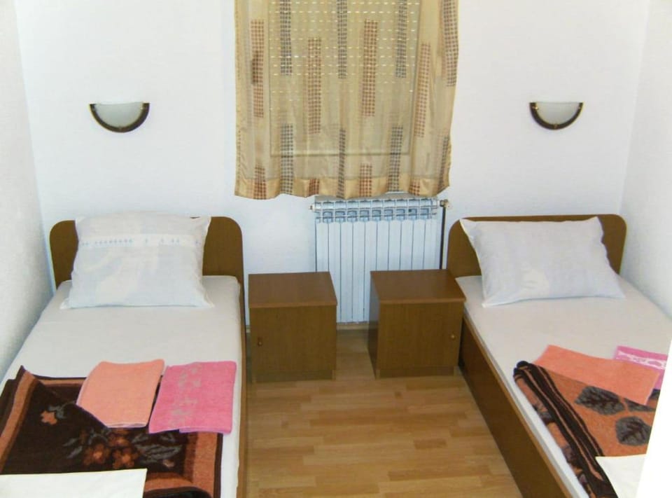 Twin Room (Twin room with Balcony) | 18 bedrooms