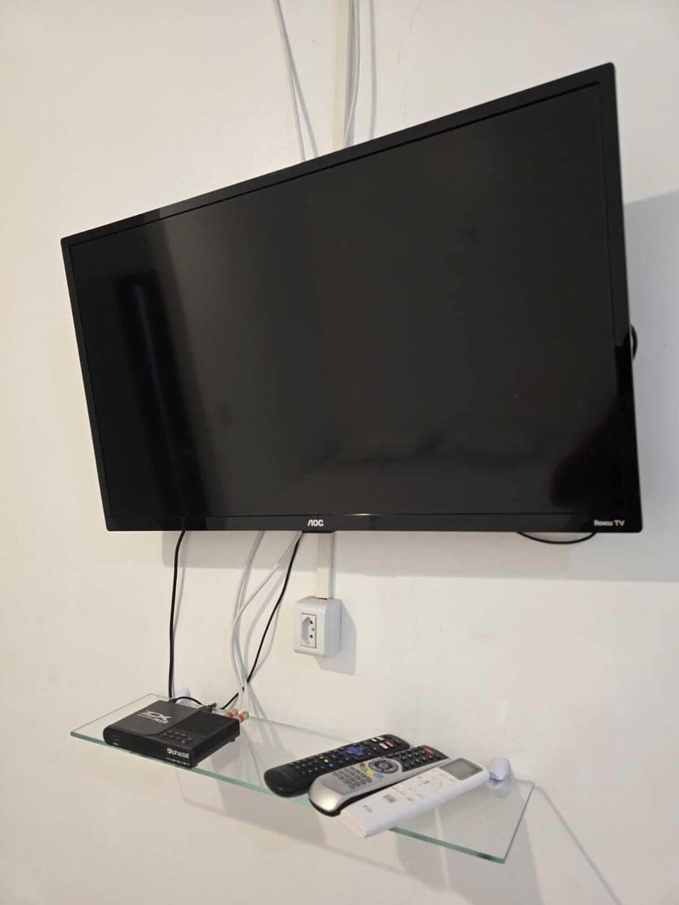 Double Room, Multiple Beds | Free WiFi