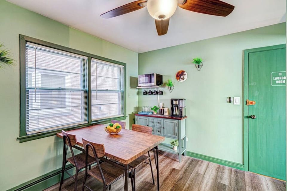 [Kitchen] ~ Dining Table for 4