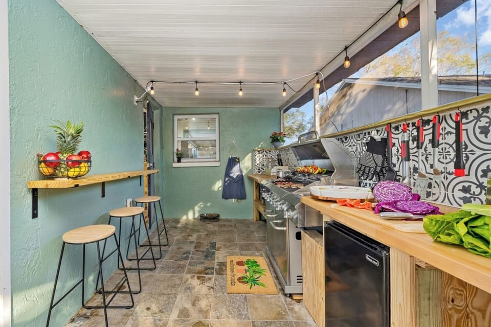 ~ THE PLACE WHERE VIBRANT GATHERINGS AND GOURMET MOMENTS COME TO LIFE! ~