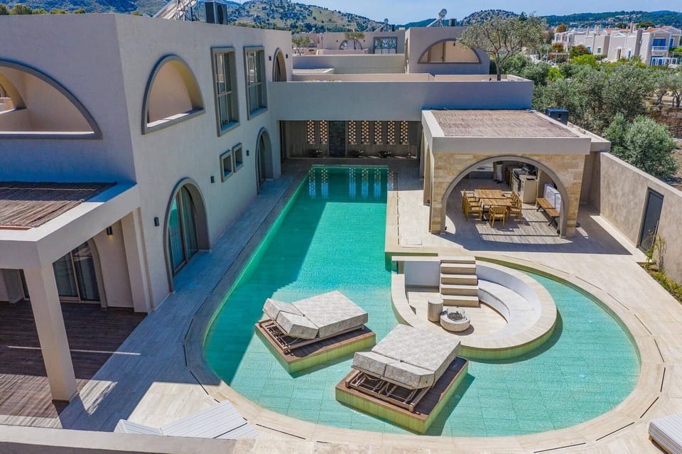 Villa Lavender image