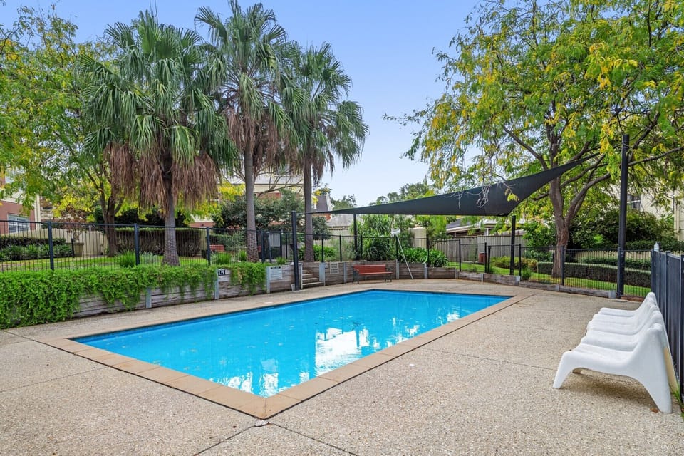 Holiday Home Swimming Pool