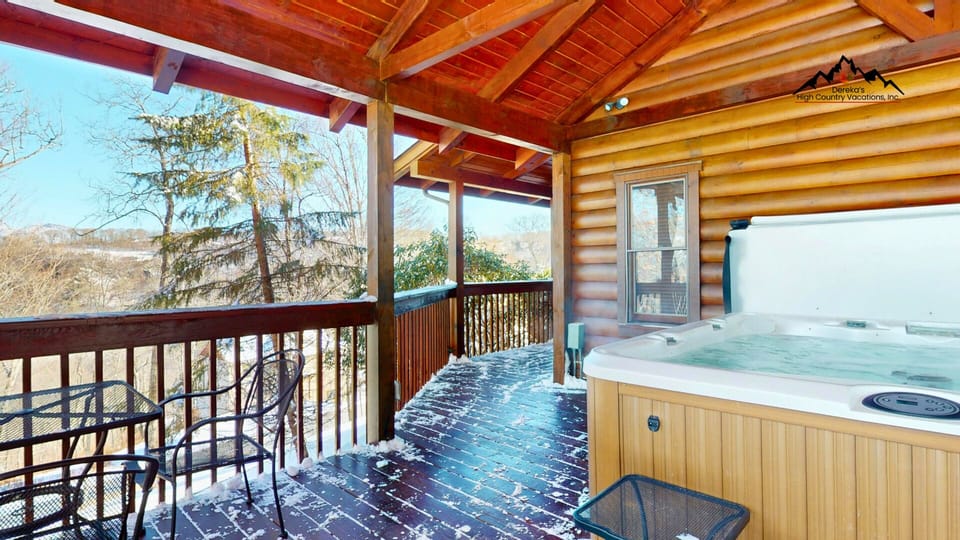 1 Hot Tub on Covered Deck