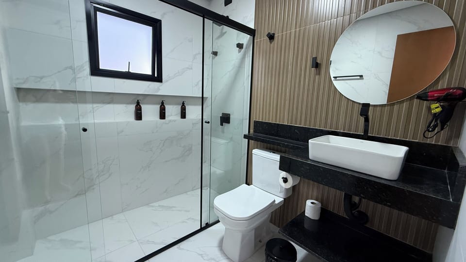 Luxury Room, Beach View | In-room safe, WiFi (free)