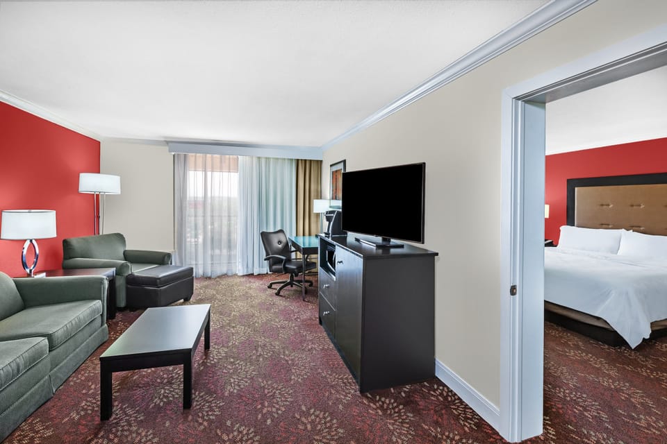 Hypo-allergenic bedding available, in-room safe, desk, laptop workspace