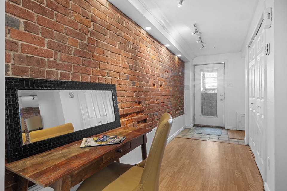 Historic Walk Down | Living area | Smart TV, books, printers