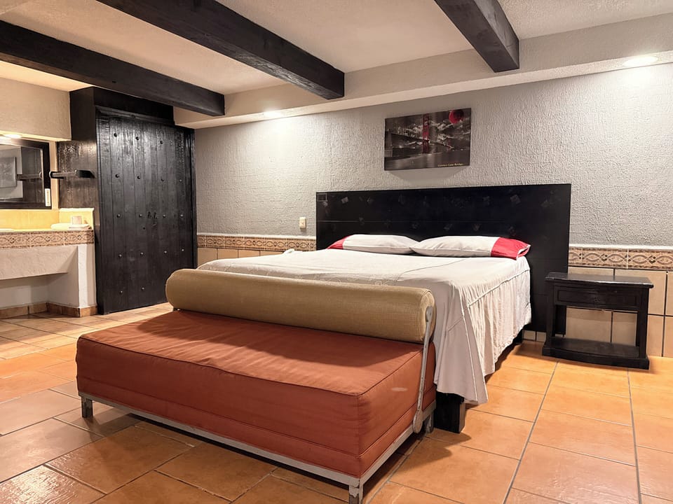 Standard Room, Private Bathroom | WiFi (free)