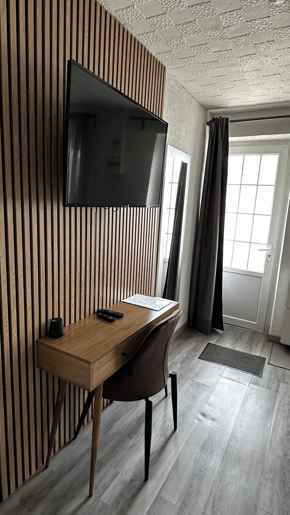 Studio, Balcony, Courtyard View | Living area | LED TV