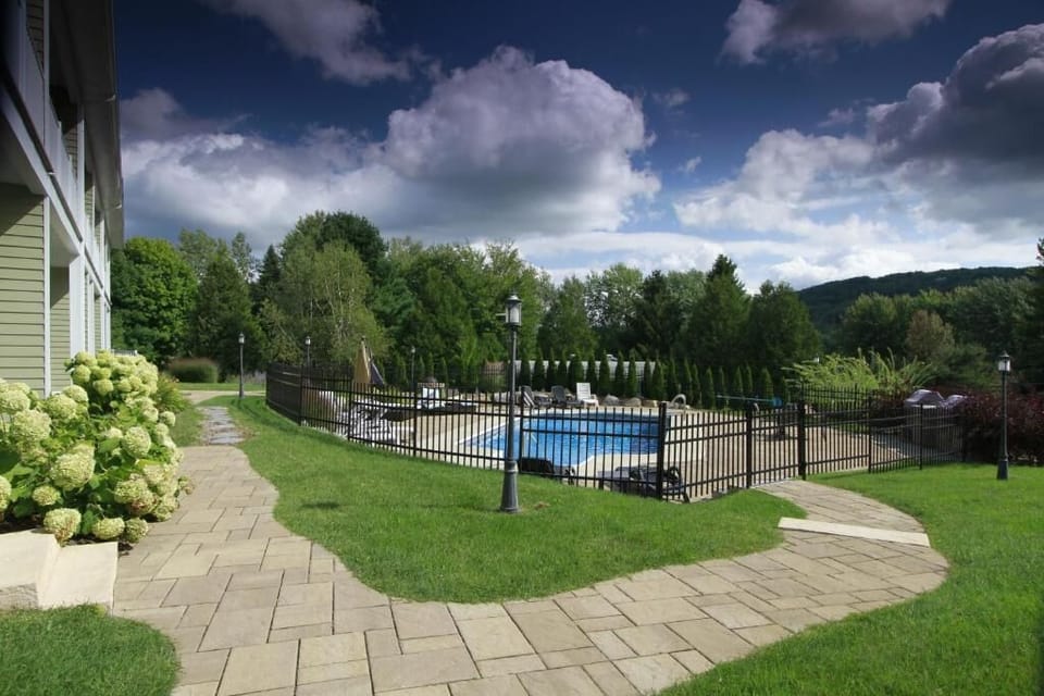 Apartment, 2 Bedrooms, Mountain View | View from room