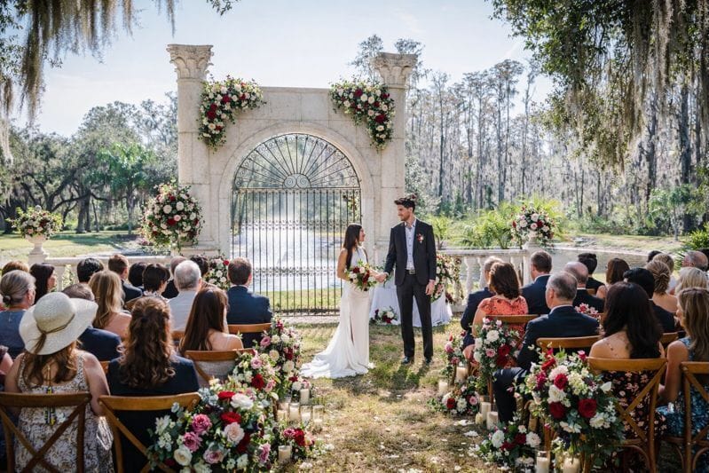 The Lake Louisa Chateau is the perfect place to host your dream wedding
