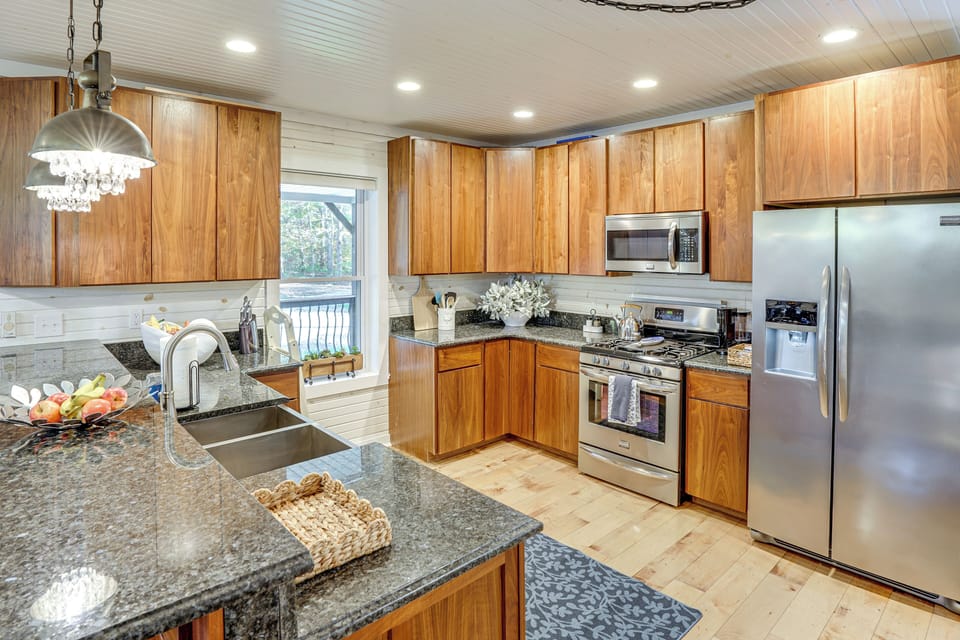 Kitchen | Dishware/Flatware | Cooking Basics | Keurig Coffee Maker