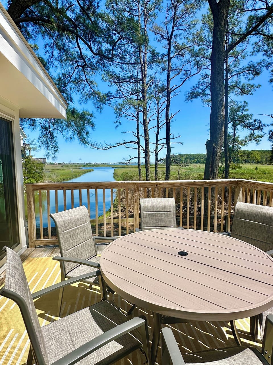Beautiful views of the Lewes Rehoboth Canal from the back porch!