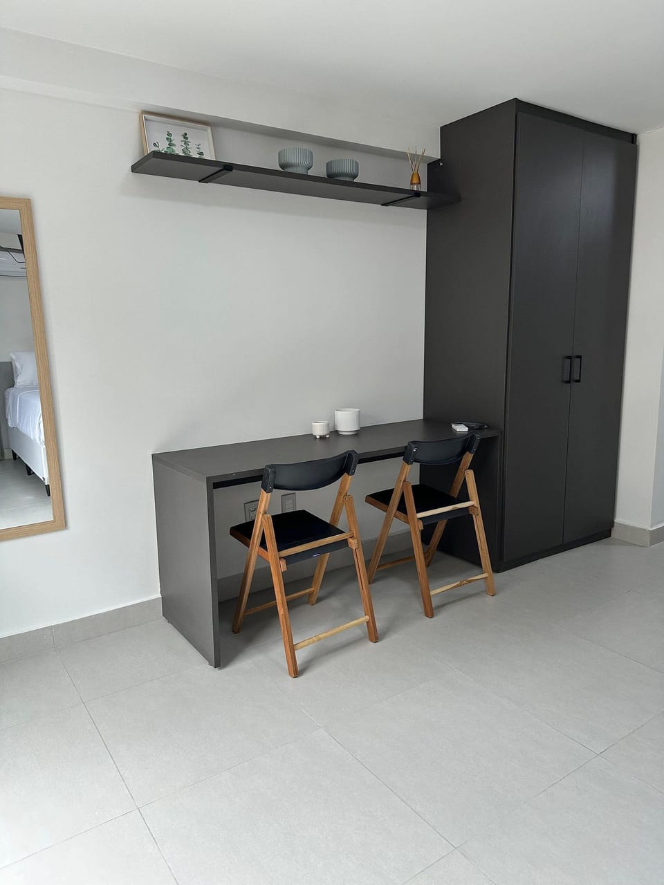Basic Studio | Iron/ironing board, free WiFi