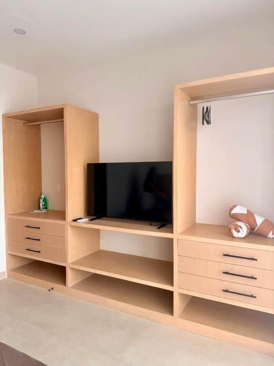 Deluxe Studio, City View | Free WiFi, bed sheets