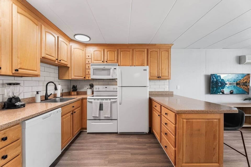 Everything you need to cook, snack, and gather comfortably.