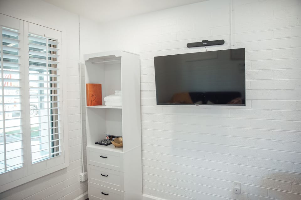 Cards, tic-tac-toe, dominos and extra linens for your queen sleeper 