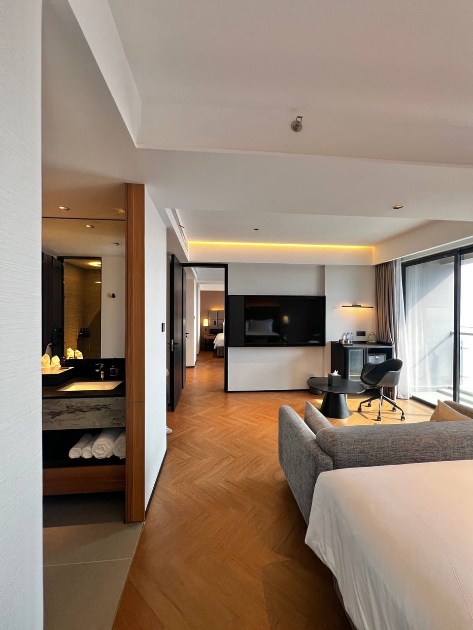 Double or Twin Room | Down comforters, minibar, in-room safe, desk