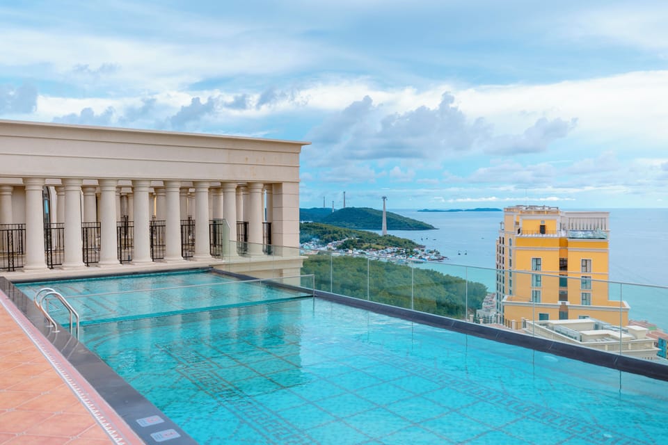 Rooftop pool