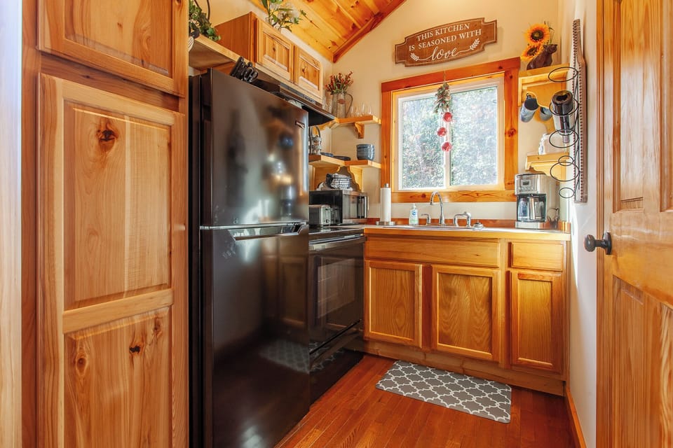 Fully stocked kitchen
