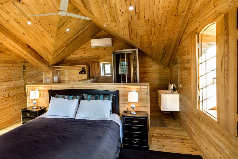 Superior Double Room | Egyptian cotton sheets, down comforters, desk, soundproofing