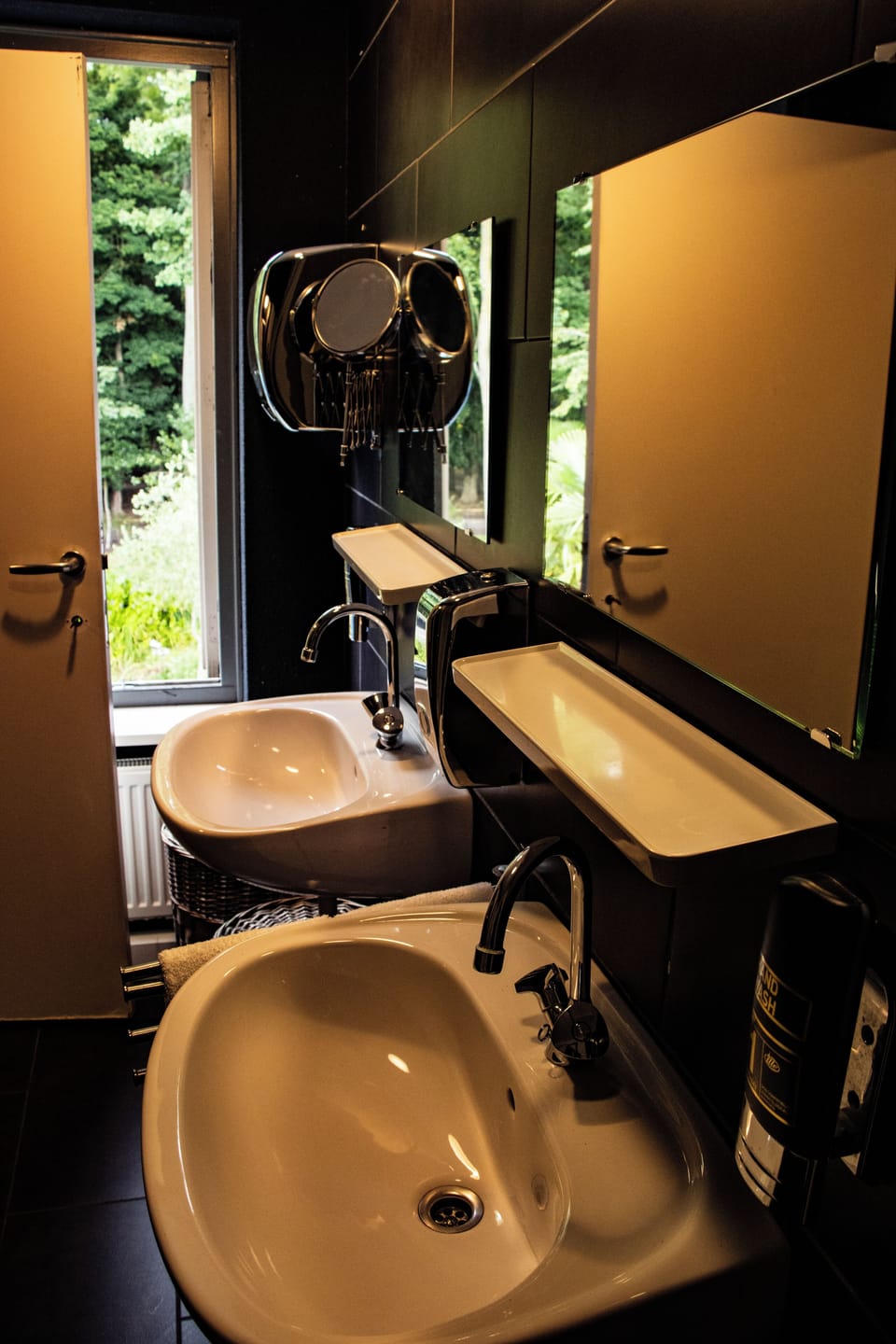 Economy Double Room, Shared Bathroom | Desk, soundproofing, cribs/infant beds, free WiFi