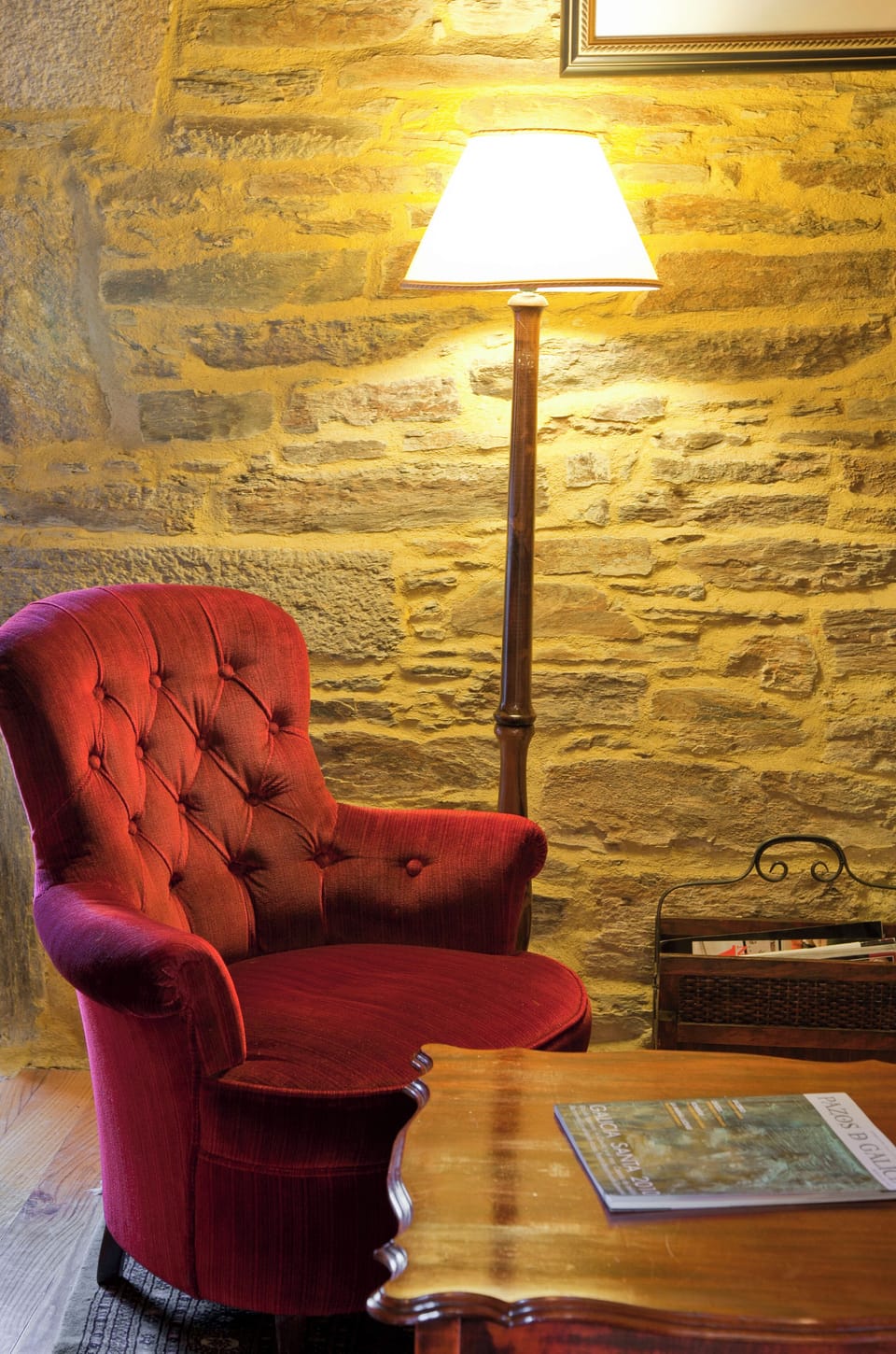 Deluxe Twin Room, Non Smoking, Garden View | Desk, laptop workspace