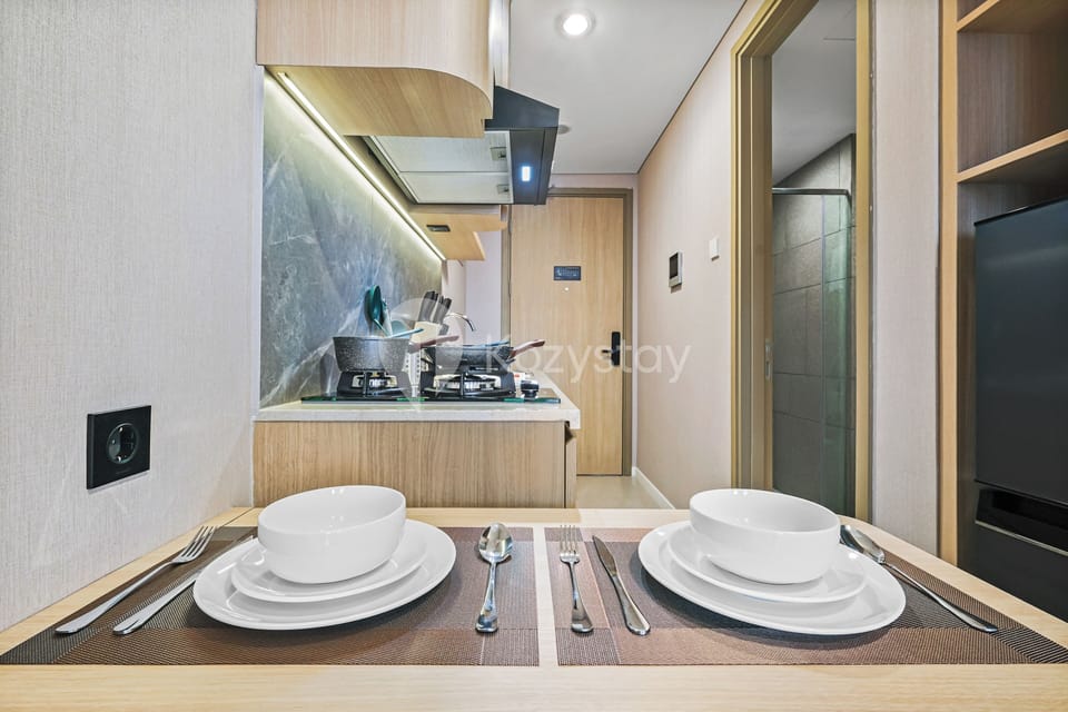Apartment, 1 Bedroom, City View | Dining room
