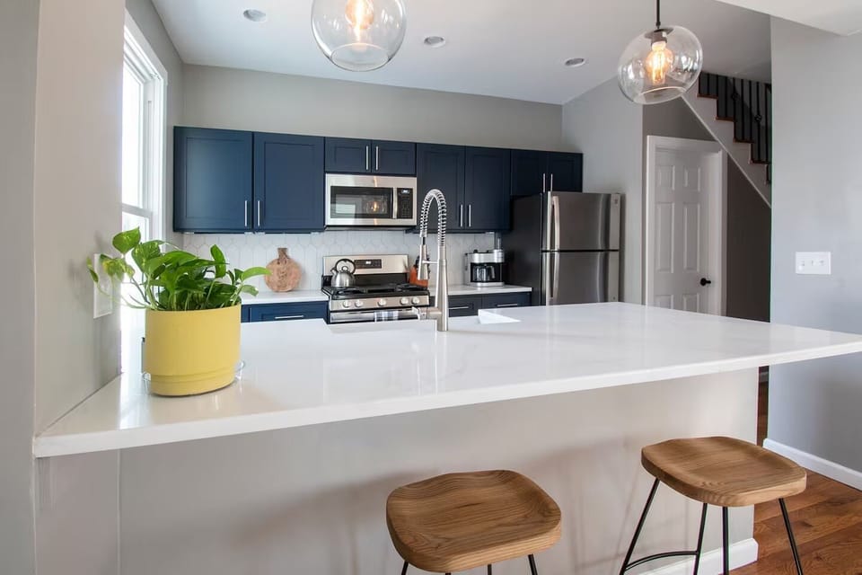Another view of the kitchen