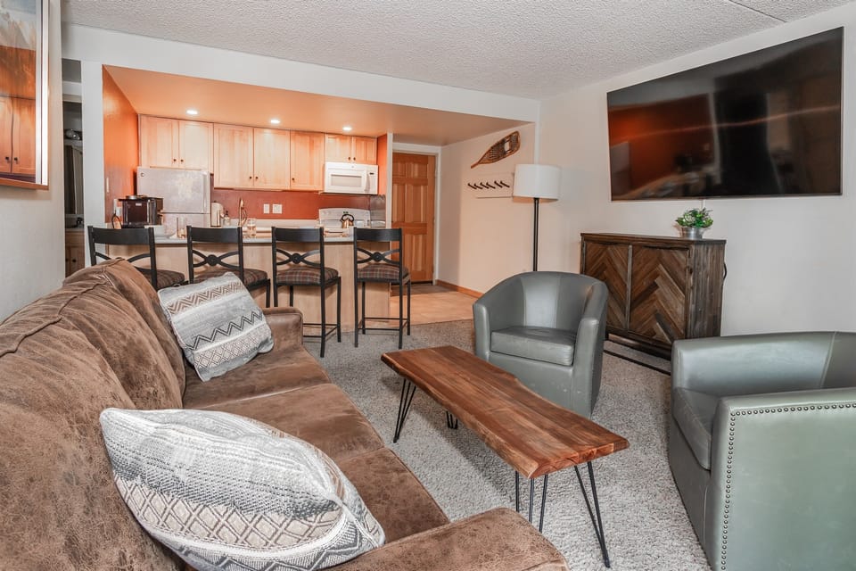 Living Room - Kitchen