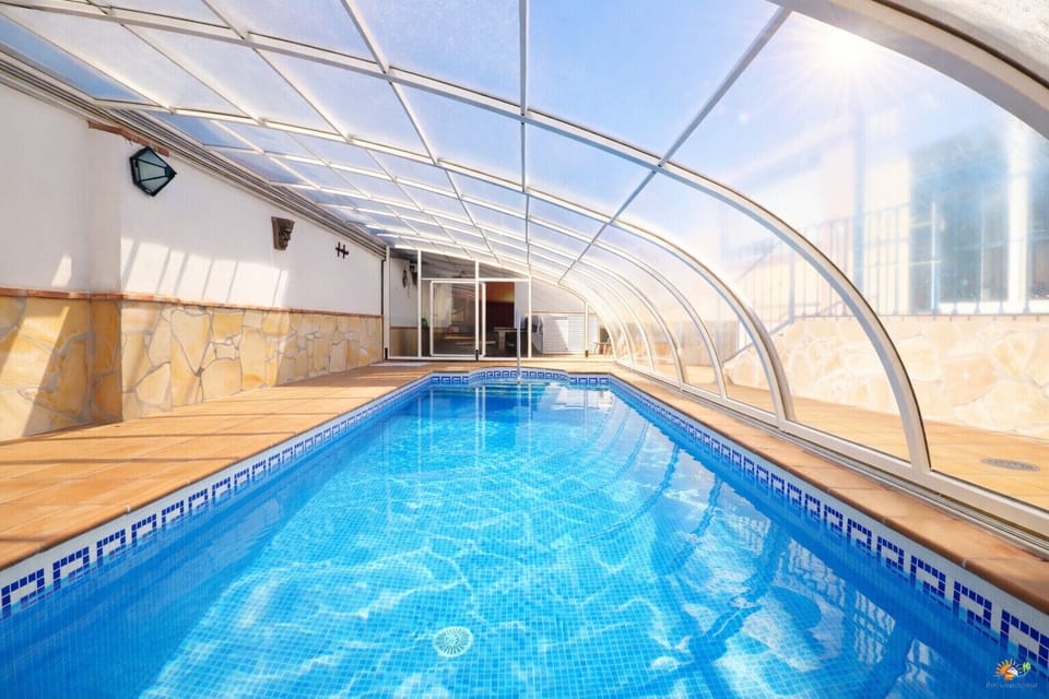 Pool cover
