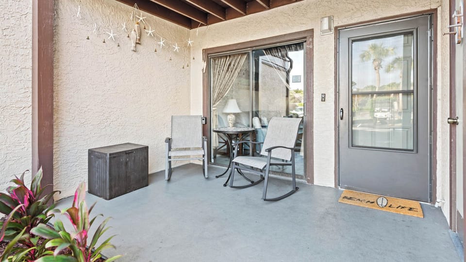 Portside Resorts Grounds & Amenities
