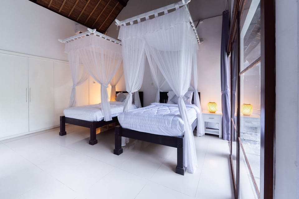 Comfort Villa, Patio, Courtyard View | Room amenity