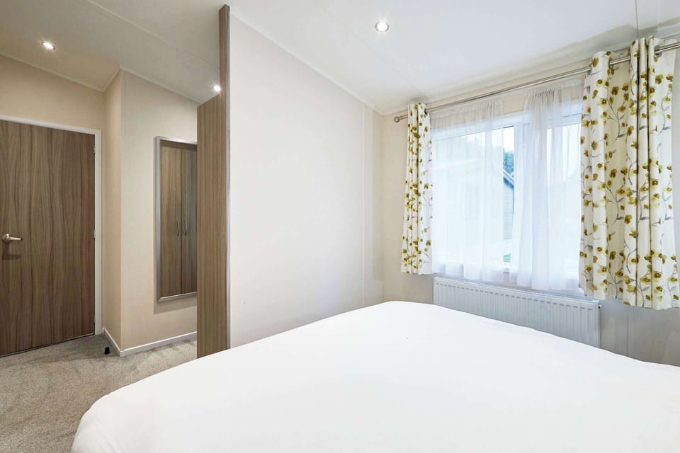 Audley Lodge, Allerthorpe Golf & Country Park, York - Host & Stay 