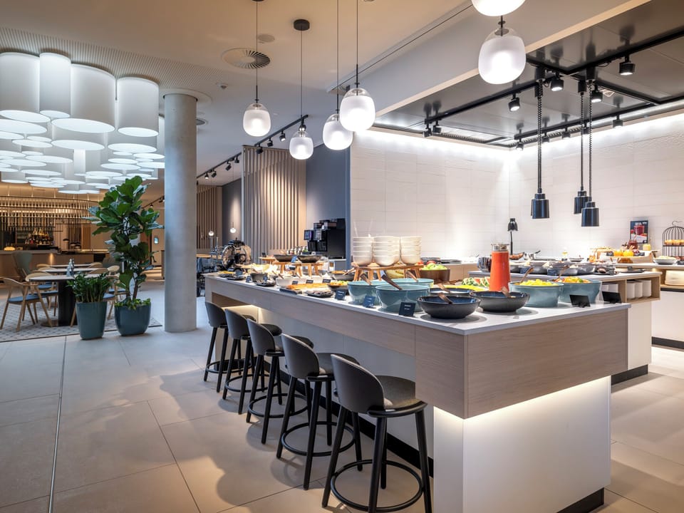 Breakfast buffet