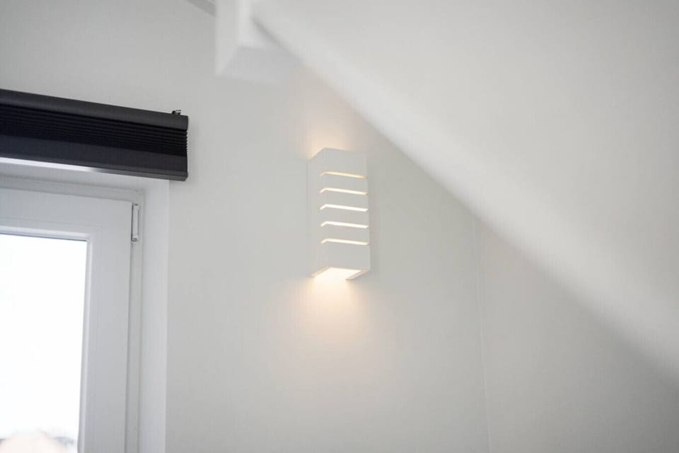 Decorative lights gives a fresh and modern look