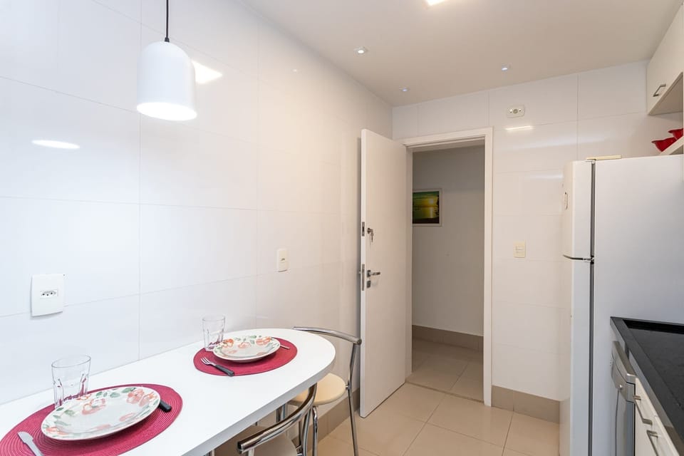 Apartment | Dining