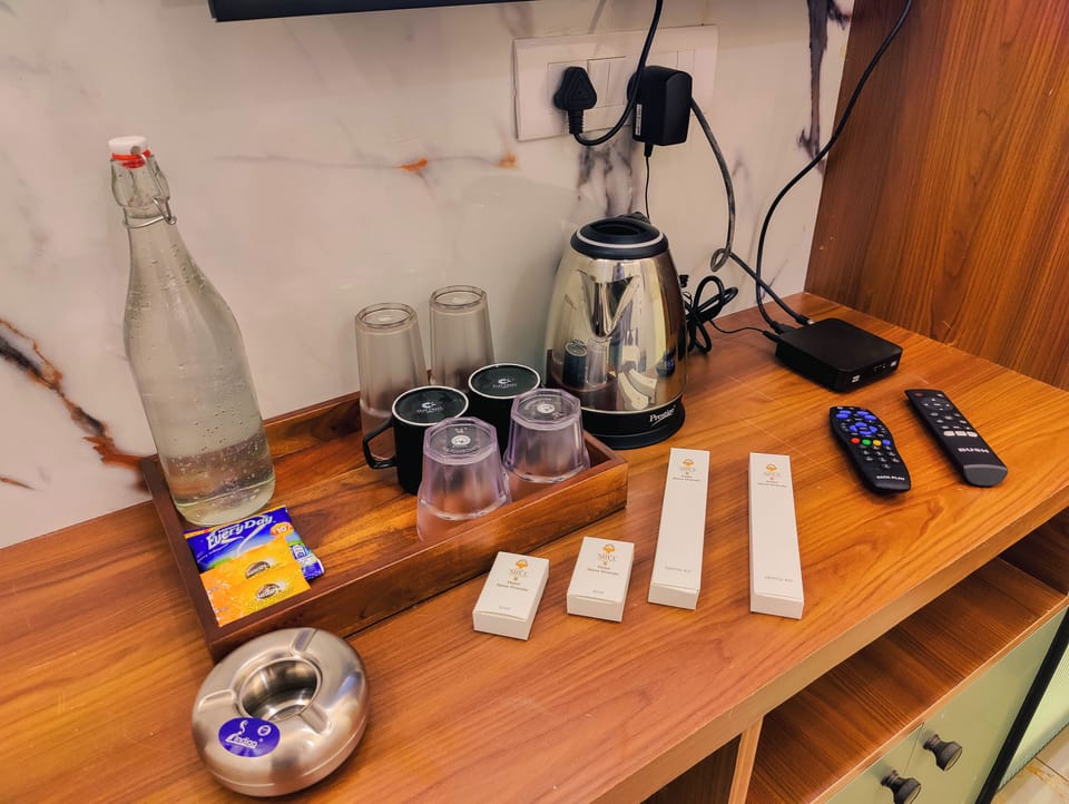 Deluxe Single Room, City View | Desk, free WiFi